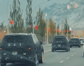 小米第三款车YU9要来了！雷军亲赴新疆试车 多张实车谍照曝光：增程动力 车长超5米2！