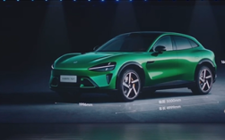 小米YU7车身尺寸首次公开！雷军：看着小 空间大！