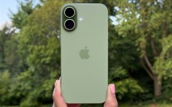 iPhone 17没涨价的原因揭开:苹果控制住了屏幕成本!