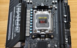 AMD平台首款B850迷你“背插主板”：PCIe x16插槽装在背面！