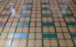 首次!中国芯片领域取得新突破 改进光刻胶缺点:提升7nm及以下先进制程良率!