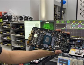 RTX 5070 Ti烧毁 出现一个大洞！竟然嫁接RX 580救活了！