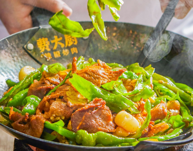 吃辣椒炒肉的队伍要排到美国了吗 具体怎么回事？-图1